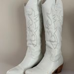 Cowboy Boots White Size 7 Photo 0