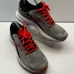 Brooks Launch Gray, purple, and Red Athletic Running Shoes women’s size 9.5 Photo 0