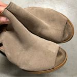 Tommy Hilfiger Peppy Peeptoe Ankle Booties in Tan Beige Size 6 EUC Photo 2