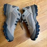 Vasque Talus XT Low Top Leather Vibram Hiking Shoes Brown Women’s Size 7.5 M Photo 2