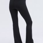 Lululemon Groove Nulu Super-High-Rise Flared
Pant Regular Photo 0