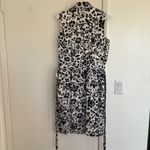 Real Clothes Vintage Black and White Floral Sleeveless Dress with Belt Size 6 Photo 1