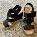 Coach Gorgeous  Sandals, 6.5B, EEUC Photo 0