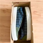 Vans  Old Skool 'Olive Blue'
VN000CP5BMB Women 9.5 US Mens
8.0 US Photo 8