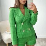 ZARA  Kate Middleton Textured Tweed Boucle Apple Green Gold Button Cropped Blazer Photo 6