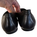 Softwalk Like New  Leather Shiraz Flats Black Size 9 Photo 4