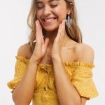 Wednesday’s Girl Crop Top With Puff Sleeves In Ditsy Floral Photo 0