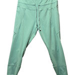 Avia  XXL 20 Capri Active Yoga Pants Drawstring Pockets Green Blue Athleisure‎ Photo 0