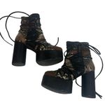 Jeffrey Campbell  Belarius Vegan
Leather platform Boot animal print Sz 6 Photo 3