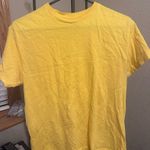 Gildan Plain yellow  T-shirt Photo 0