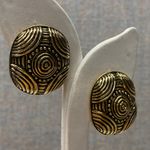 Unique Gold Tone Clip On Oval Earrings Tribal Design Geometric Textured Jewelry Photo 1