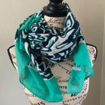 Hollister large printed scarf/wrap Photo 0
