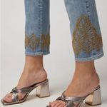 White House | Black Market NWOT WH BM Sz: 6 Mid-Rise Everyday Soft Denim Embroidered and gold beaded Hem Photo 2