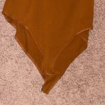 MANGOPOP  brown short sleeve stretch snap close bodysuit casual basic minimal Photo 3