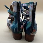 Corso Como A Very Rare New  Jamaica Navy Floral Gladiator Sandals Size US6.5 M Photo 2