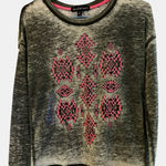 Derek Heart embroidered top Size S Photo 0