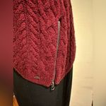 American Eagle American Eagles Outfitters Red knitted Long Sheer Sleeves Sweater SZ S Good Cond Photo 2