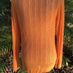 Cyrus light weight ribbed long sleeve scoop neck Top size Medium NWT Photo 2