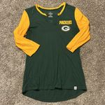 Majestic Green Bay Packers Green and Yellow 3/4 Fan Fashion Shirt NWOT Large Photo 2