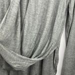 Heather Grey Long Sleeve Twist Front Long Sleeve Top Women's Size Medium M Gray Photo 4