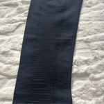 CRZ Yoga NWT  Seamless Capris Size M( 8/10). Photo 9