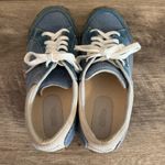 Simple Casual Shoes Suede Canvas Gum Sole Women’s Size 6.5 Blue Photo 5