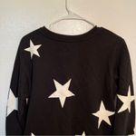 Zenana Outfitters Star Print Hi-Low Sweatshirt Black White Photo 7