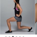 Lululemon  All Sport Support Tank Top Black Pigment Wave Multi Size 8 Photo 2