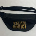 Selfie Addict Fannie Pack purse Black Photo 2