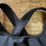 Under Armour  Black Compression Sports Bra Crossback Medium Photo 1