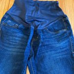 Old Navy  Maternity Full panel Skinny jeans Size 8 jeans Photo 2