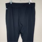 Fabletics Women’s Black Yogi Capri Pants Photo 5