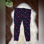 Torrid  Pixie black w/ pink/purple/red Lip Print Leggings Sz 2 (18/20) Photo 5