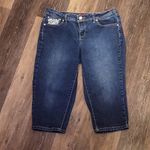 One 5 One  Bling Pockets Capri Jeans Size 8 Photo 0