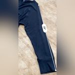 Aerie  Women’s Size Medium Oversized Black Crewneck‎ Pullover Sweater Photo 9