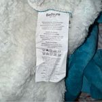 Bedsure Women’s Oversized Blanket Sweater Blue Winter Hoodie Medium Photo 5