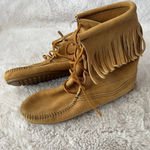 Minnetonka Tan Suede Fringe Moccasin Boots Size 7 Photo 2