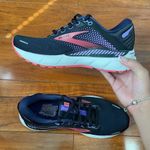 Brooks  Women's Athletic Shoes Photo 0