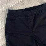 Soft Surroundings  petite medium PM Classic Black Women's cuffed Shorts pull on Photo 1