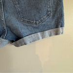 Old Navy  Boyfriend Mid Rise Denim Blue Women's Shorts Size 6 Photo 4