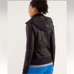 Lululemon UBA Puffer Hoodie Jacket in Lux Black 6 Photo 5