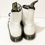 Dr. Martens  Women's Size 10 Zavala Combat Boots White Leather 8 Eyelet Lace Up Photo 3