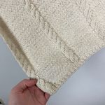 Ande Wear Woman's OS White Cable Knit Wool Blend Made in Ecuador Poncho Size undefined Photo 2