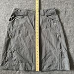 Mountain Hardwear  La Strada Skirt Women's 4 Gray Cargo Hiking Outdoor Stretch Photo 8