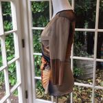 Colorful vneck top Orange Photo 2