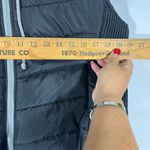 City Streets PUFFER VEST W/HOOD POCKETS ZIP CLOSE WOMEN XL BLACK/GRAY PREOWNED Photo 10