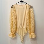 Pink Lily   Take In The Magic Cream Lace Wrap Bodysuit Blouse Women’s Size XS Photo 5