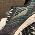 Brooks Addiction 14 Women's Cushioned Running Shoes Size 11 Wide 1203061B061 Photo 1