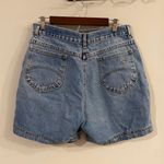 Chic Jeans Vintage Chic Denim Shorts Photo 4