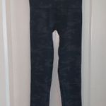 Spanx Women’s Small Black Camo High Waisted Seamless Shaping Leggings Photo 3